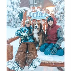 Meet your Posher, Courtney